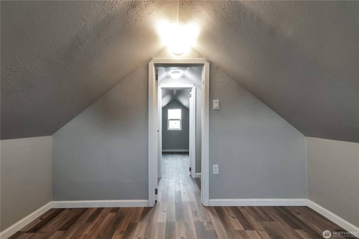 House for rent at 730 S Elmgrove St, Seattle, WA 98108
