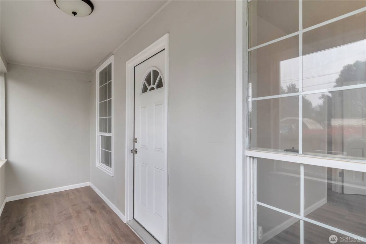 House for rent at 730 S Elmgrove St, Seattle, WA 98108