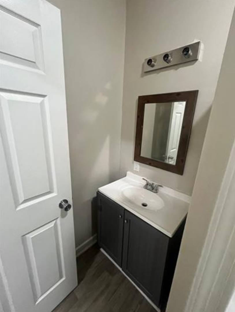 Apartment for rent at 1525 S Walnut St, Muncie, IN 47302