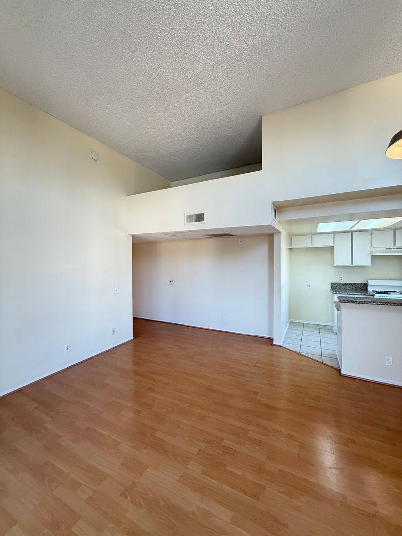 Apartment for rent at 807 N Bunker Hill Ave, Los Angeles, CA 90012