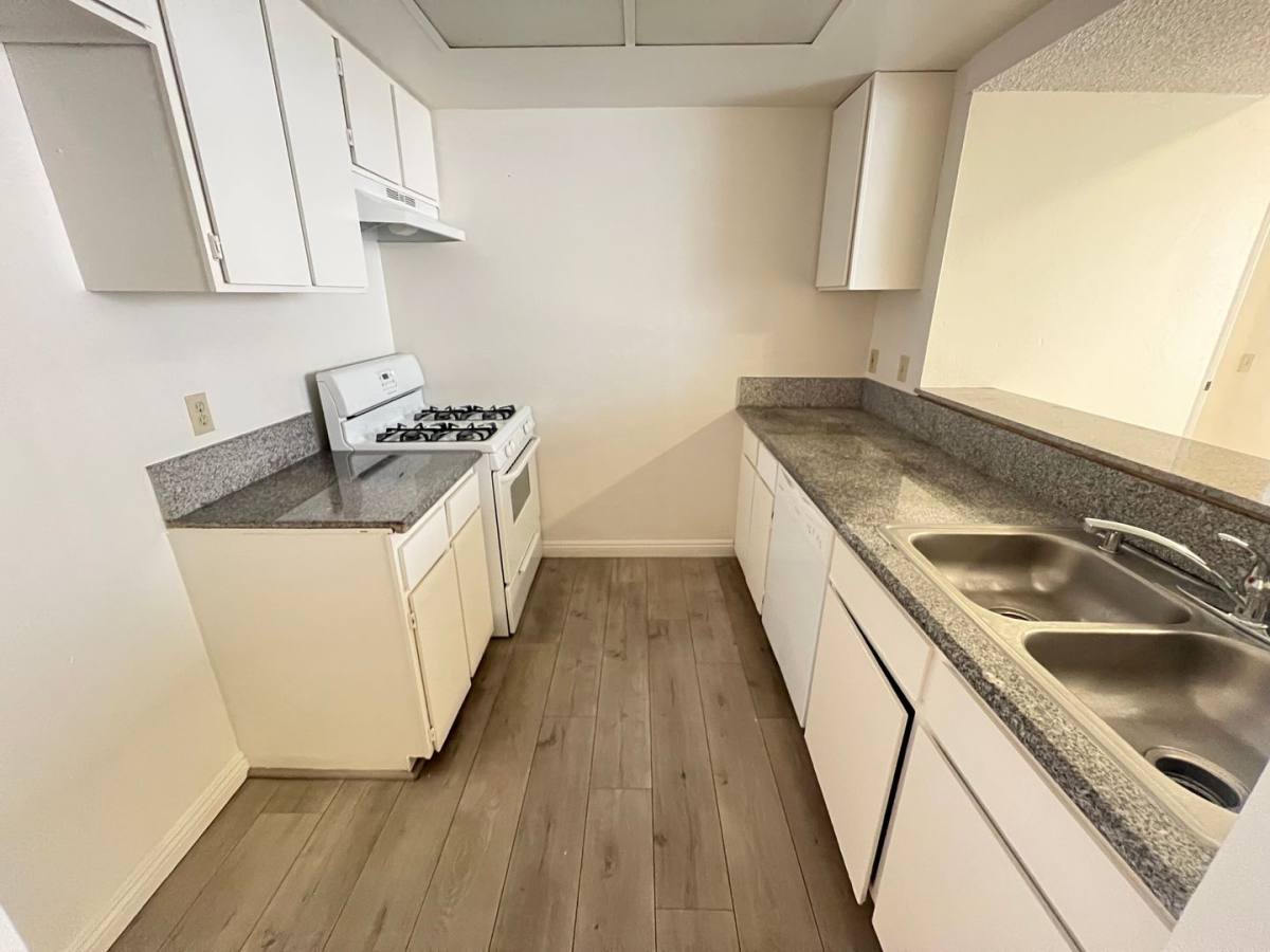 Apartment for rent at 807 N Bunker Hill Ave, Los Angeles, CA 90012