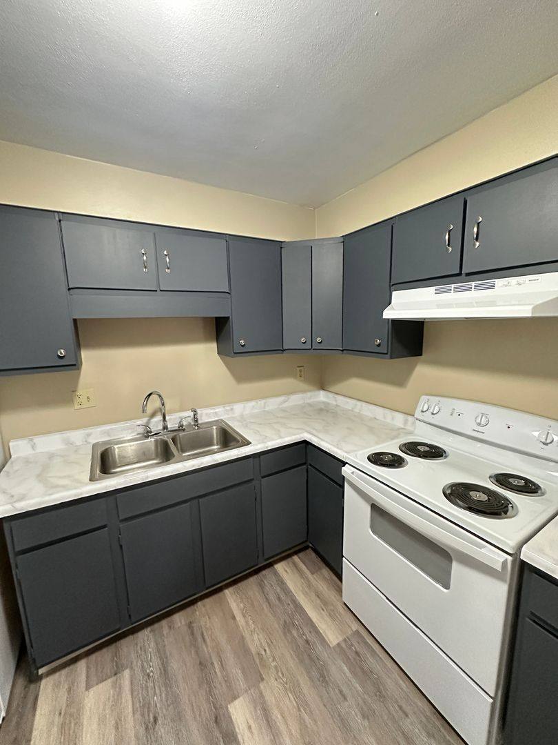 800 Westwood Court Fairmont WV 26554 RentalSource