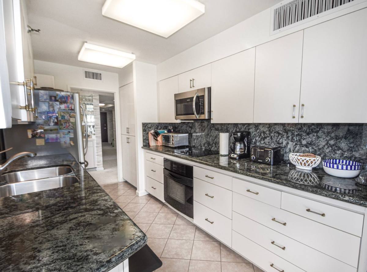 Apartment for rent at 1750 Avenida Del Mundo, Coronado, CA 92118