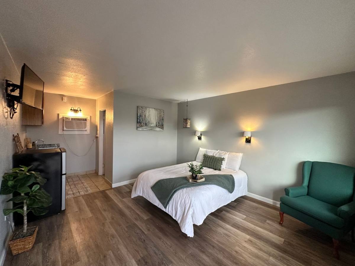 Apartment for rent at 2824 N Ave, Grand Junction, CO 81501