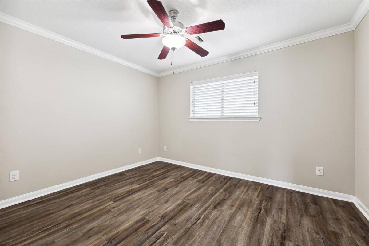 Apartment for rent at 427 W 16th, Houston, TX 77008