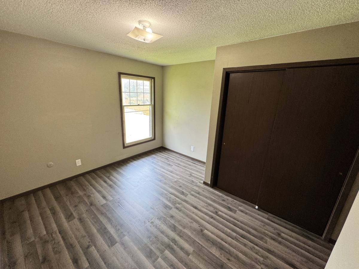 Apartment for rent at 101 4th Ave, Grinnell, IA 50112