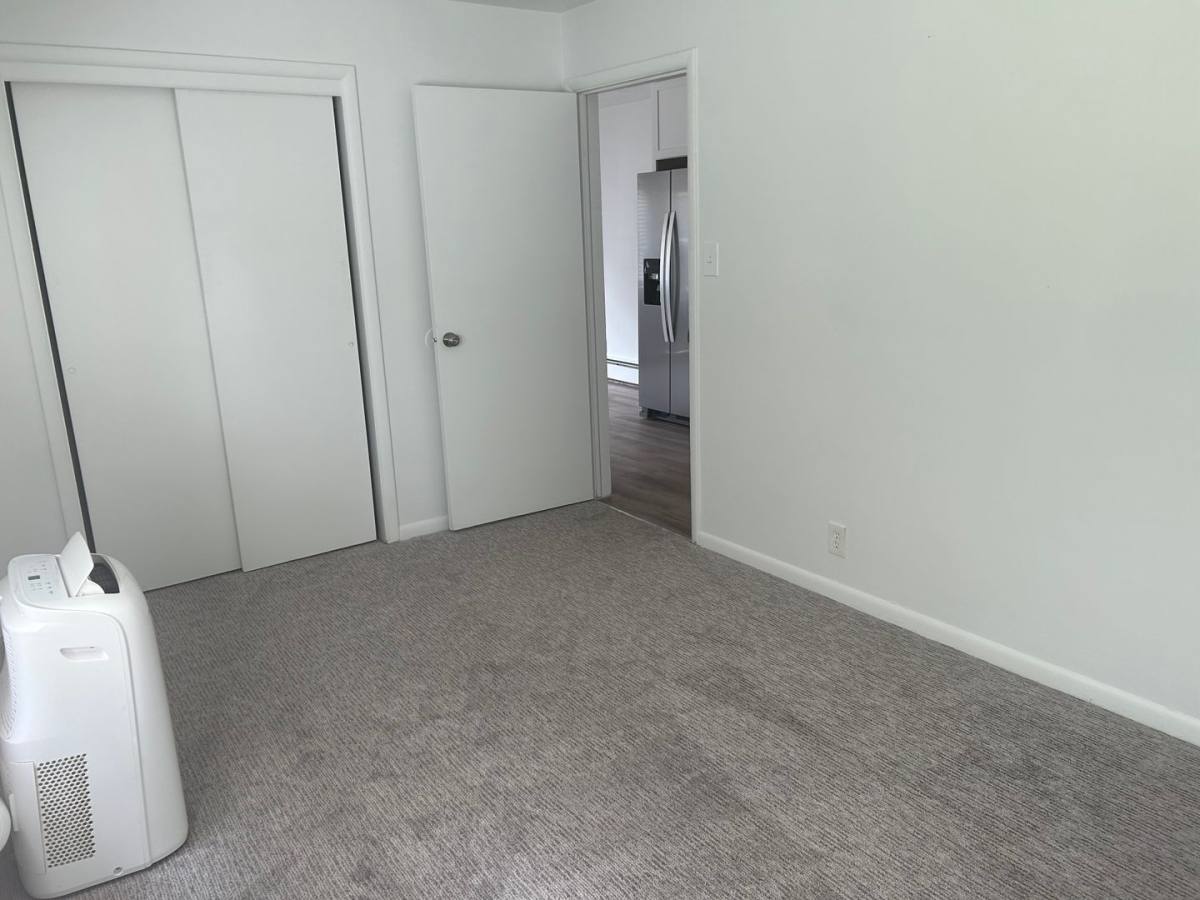 Apartment for rent at 4109 S Highland Dr, Salt Lake City, UT 84124