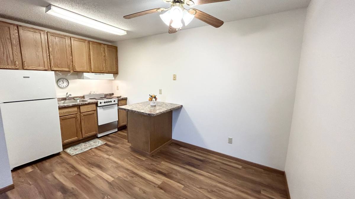 Apartment for rent at 925-926 9th Ave W, West Fargo, ND 58078