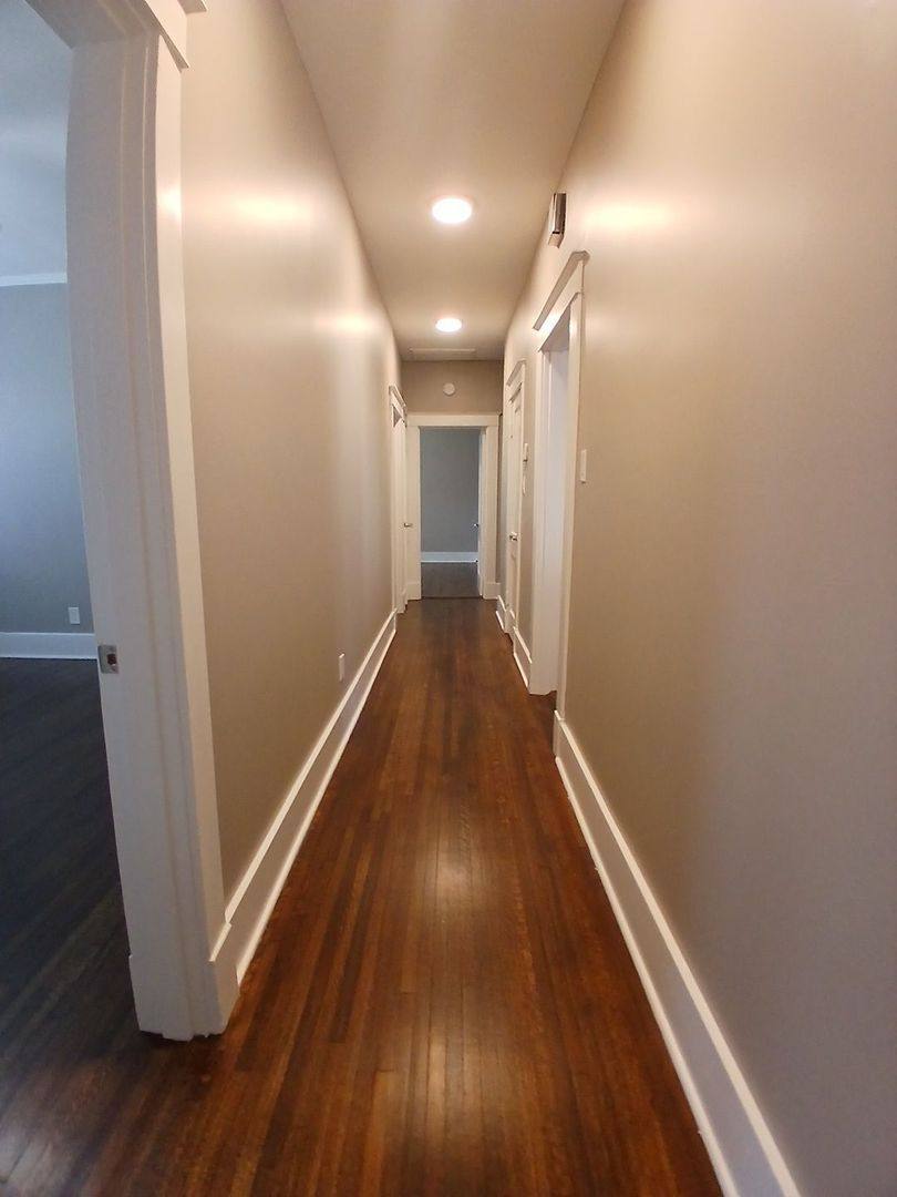 Apartment for rent at 285 Hawthorne St, Memphis, TN 38112