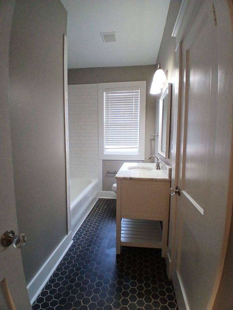 Apartment for rent at 285 Hawthorne St, Memphis, TN 38112