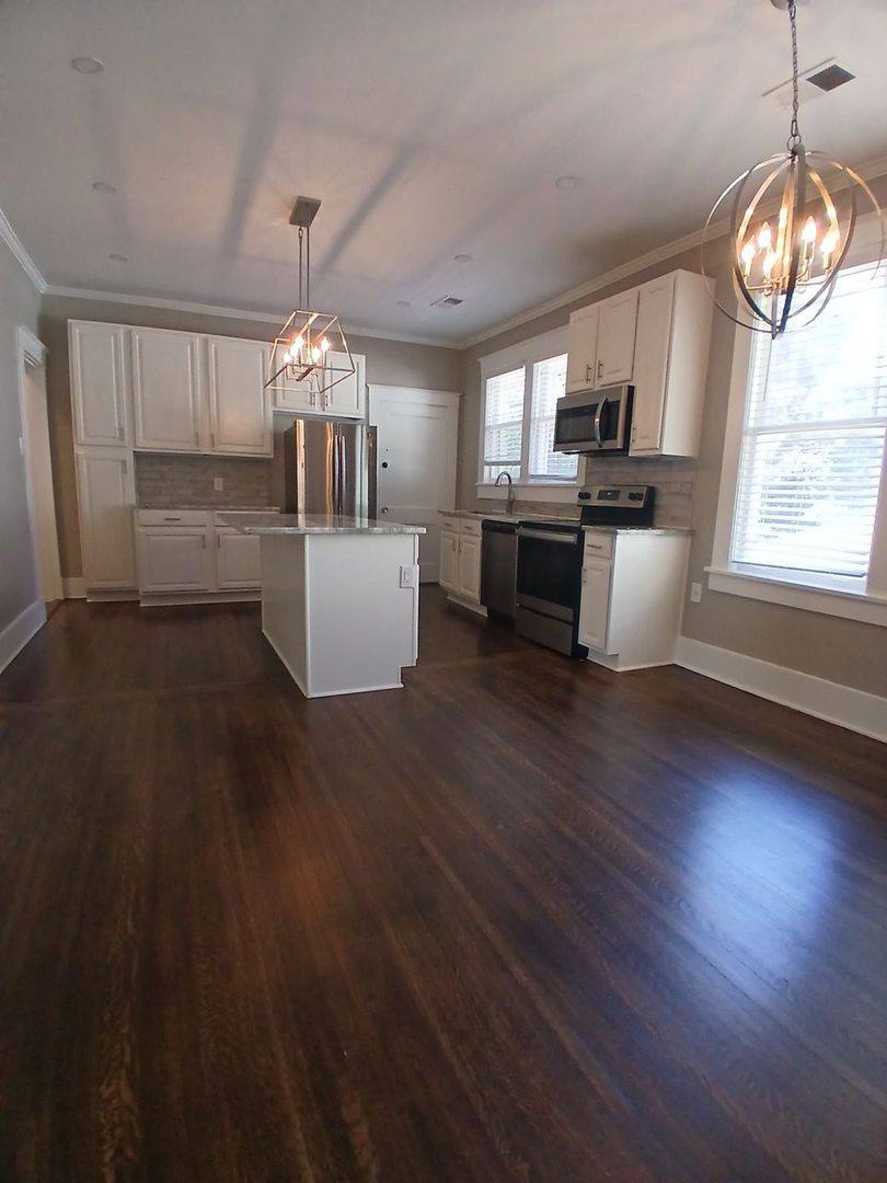 Apartment for rent at 285 Hawthorne St, Memphis, TN 38112