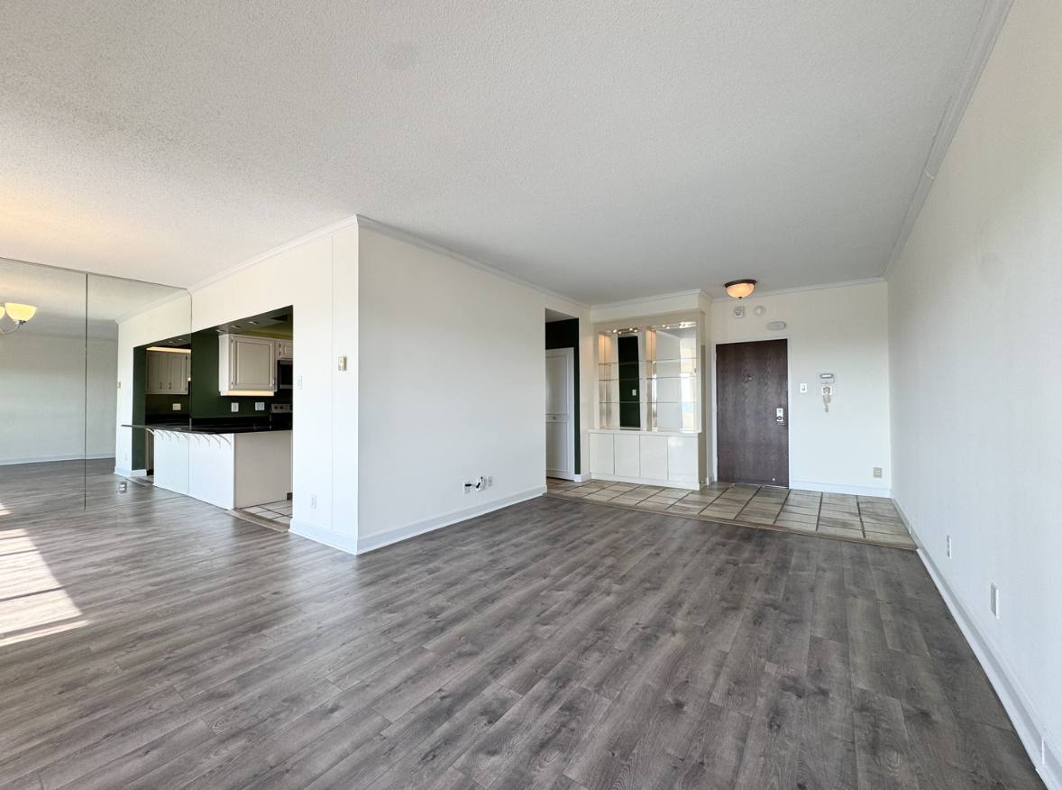 Condo for rent at 2510 Grand Blvd #2803, Kansas City, MO 64108