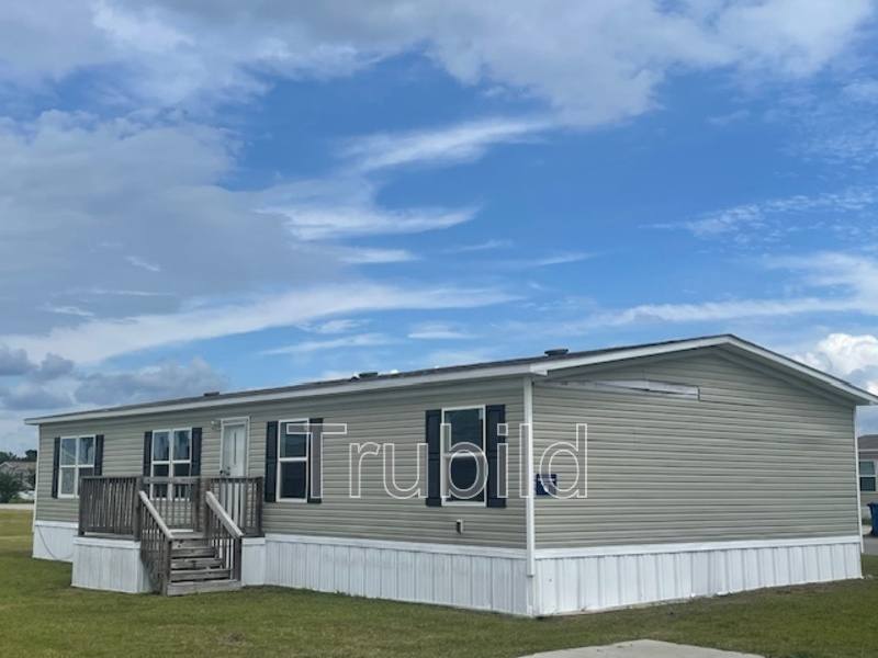 House for rent at 521 Milan Ave, Lumberton, NC 28358