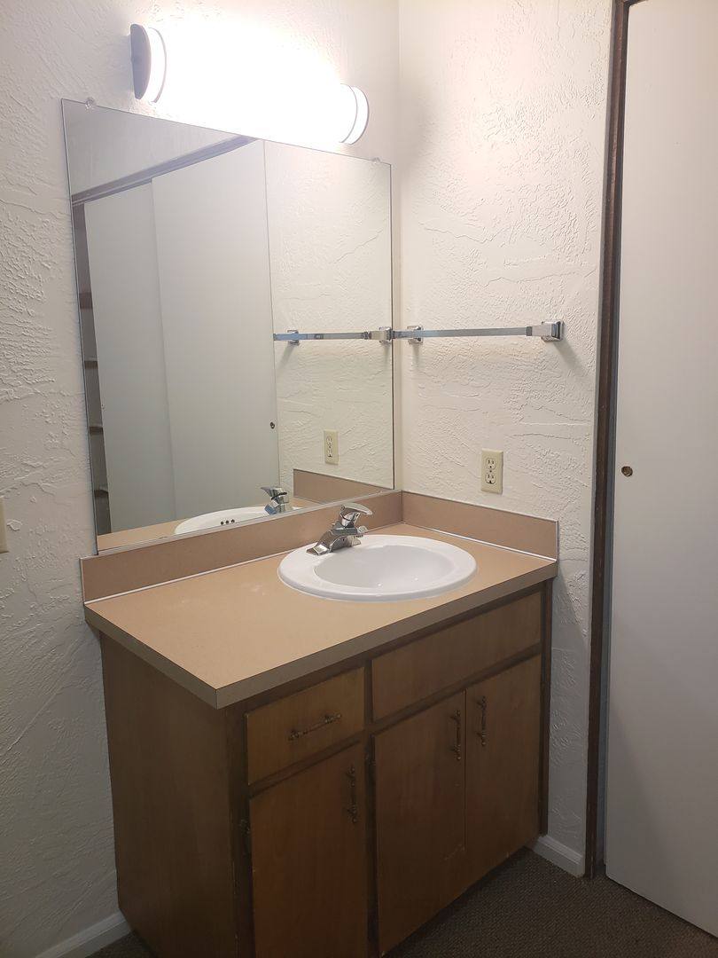 Apartment for rent at 1290 E 18th Ave, Eugene, OR 97403