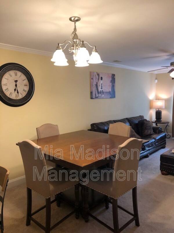 Townhouse for rent at 14 Winter Lake Circle, Pooler, GA 31322
