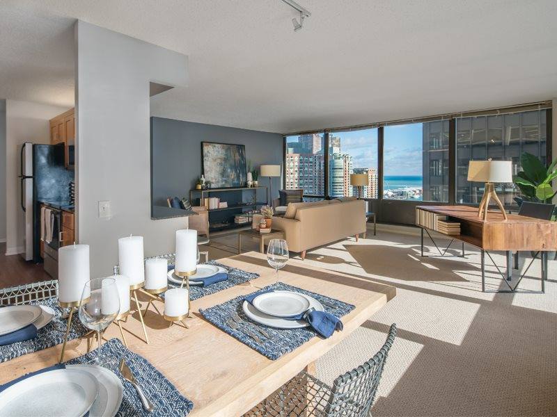 243 E Wacker, Chicago, IL 60601