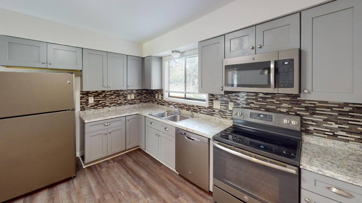 House for rent at 5921 Falstaff Dr, Charlotte, NC 28227