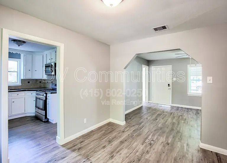 House for rent at 810 Charles Rd, Houston, TX 77076