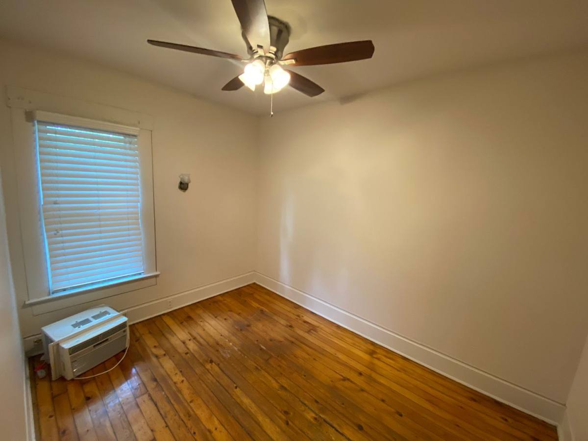 Apartment for rent at 49 W Blake Ave, Columbus, OH 43201