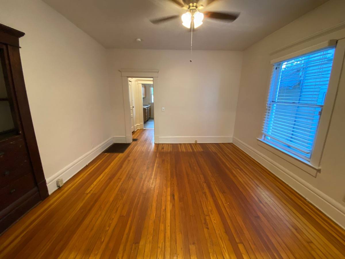 Apartment for rent at 49 W Blake Ave, Columbus, OH 43201