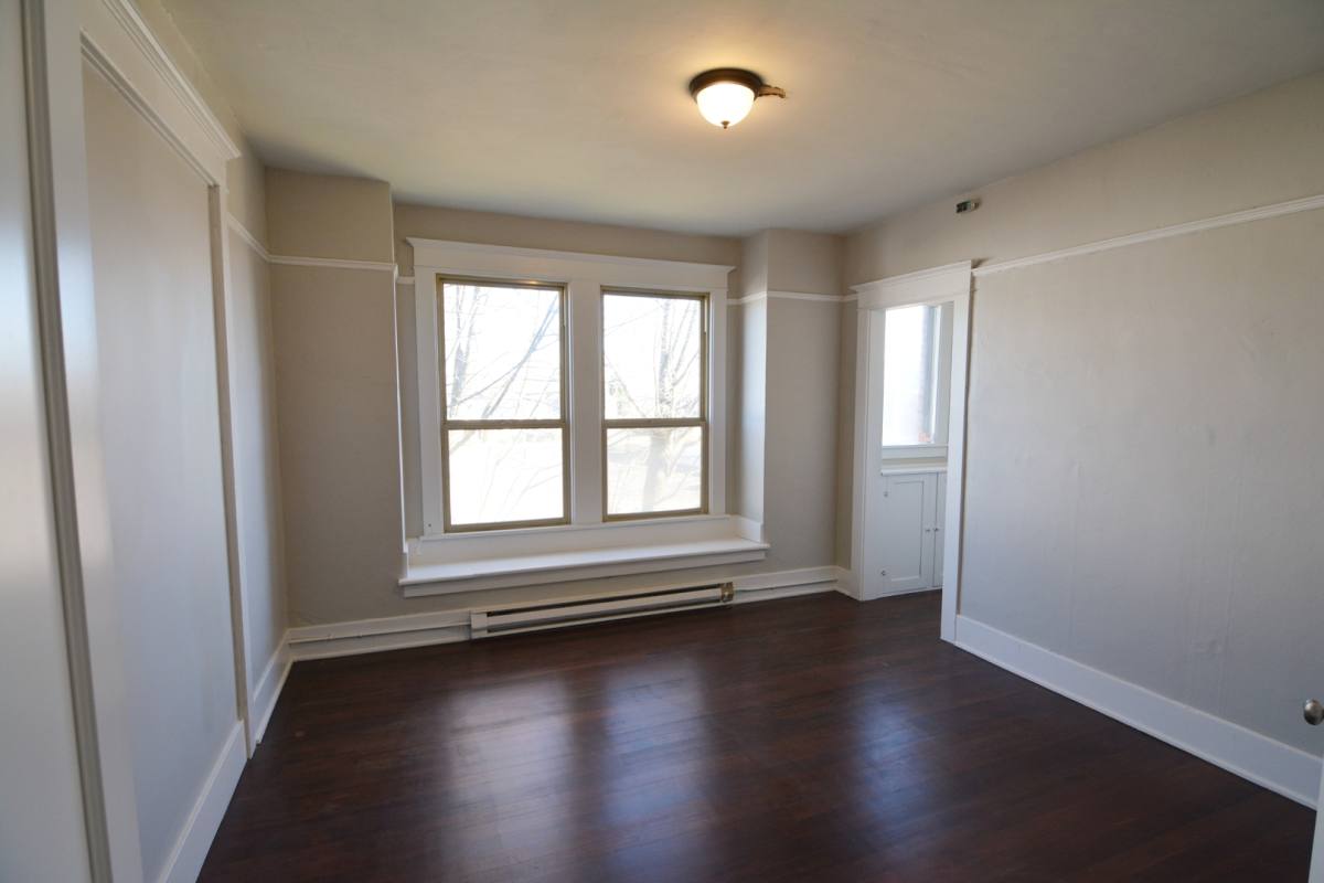Apartment for rent at 920 S 9th St, Tacoma, WA 98405