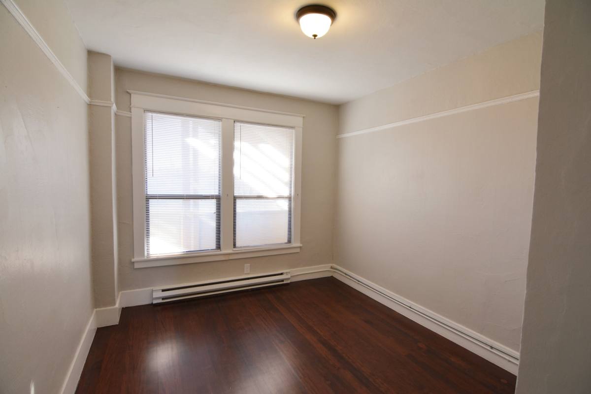 Apartment for rent at 920 S 9th St, Tacoma, WA 98405