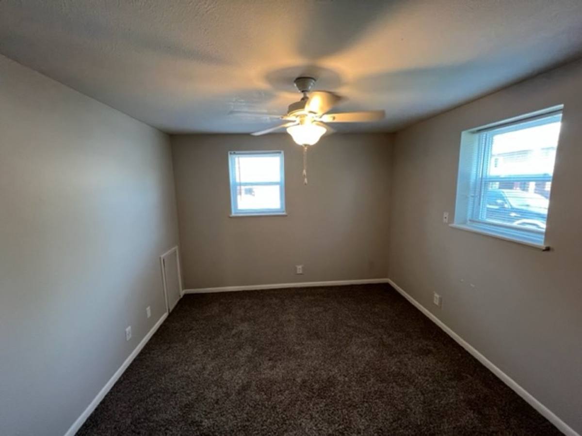 Apartment for rent at 508 S 35th Ave, Omaha, NE 68105