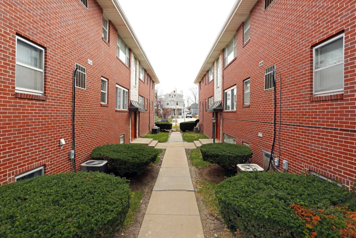 Apartment for rent at 508 S 35th Ave, Omaha, NE 68105