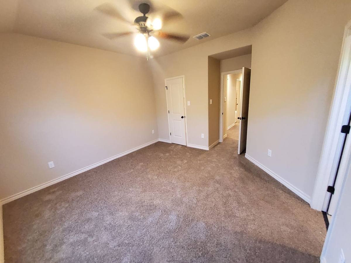 Townhouse for rent at 6326 Luglio Lane, San Antonio, TX 78233