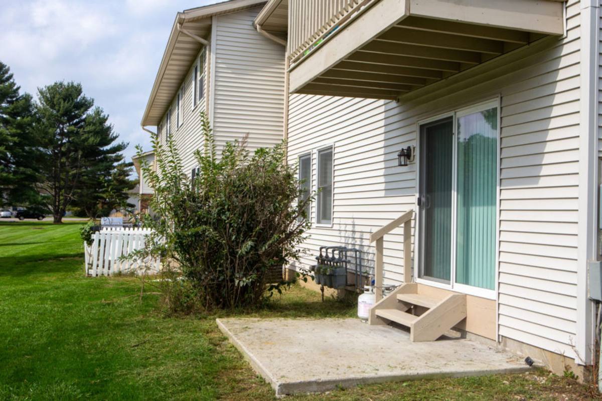 Apartment for rent at 310 Skylane Dr, Plymouth, IN 46563