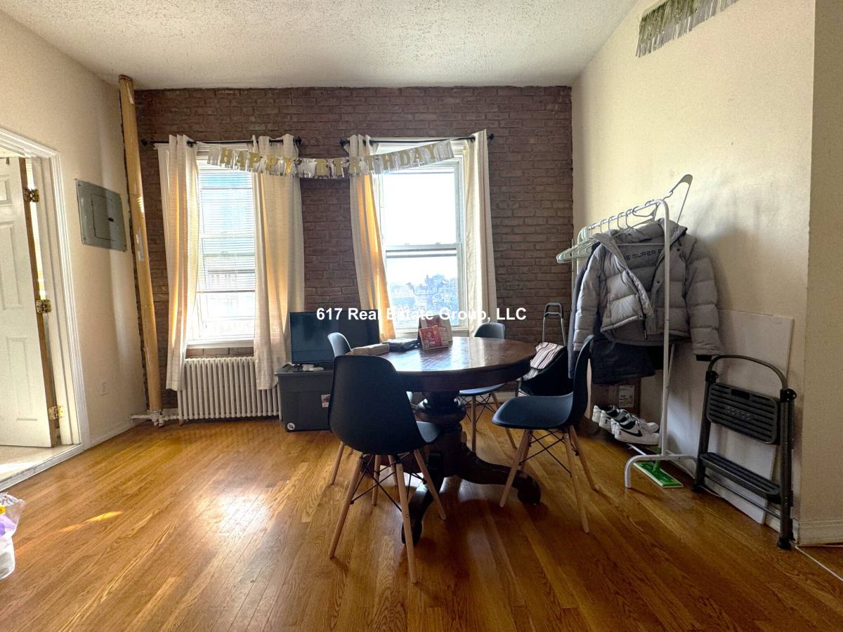 Apartment for rent at 447 Park Dr #ID, Boston, MA 02215