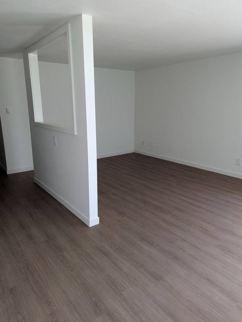 Apartment for rent at 11867 SW Greenburg Rd, Portland, OR 97223