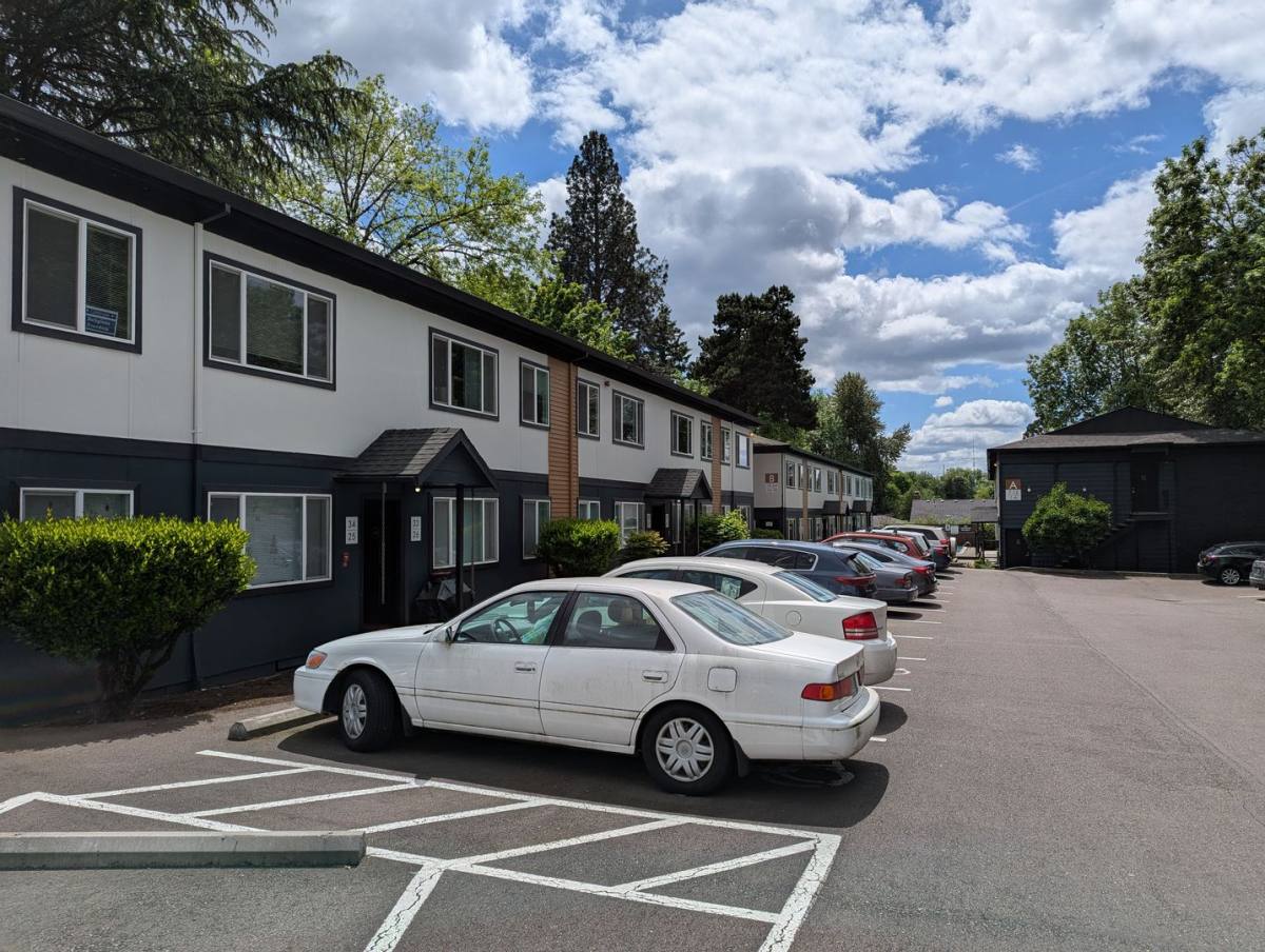 Apartment for rent at 11867 SW Greenburg Rd, Portland, OR 97223
