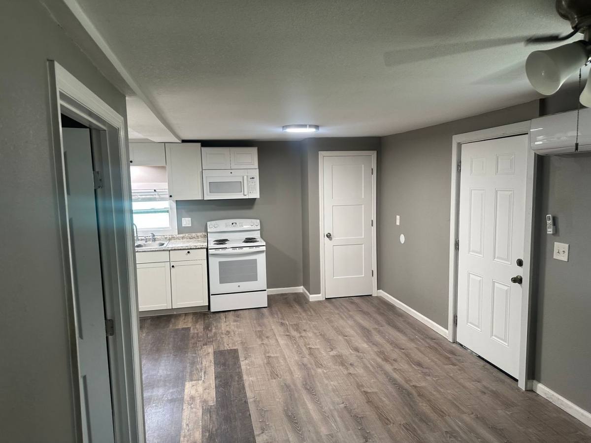 Apartment for rent at 330 Palm Ave, Cocoa, FL 32922