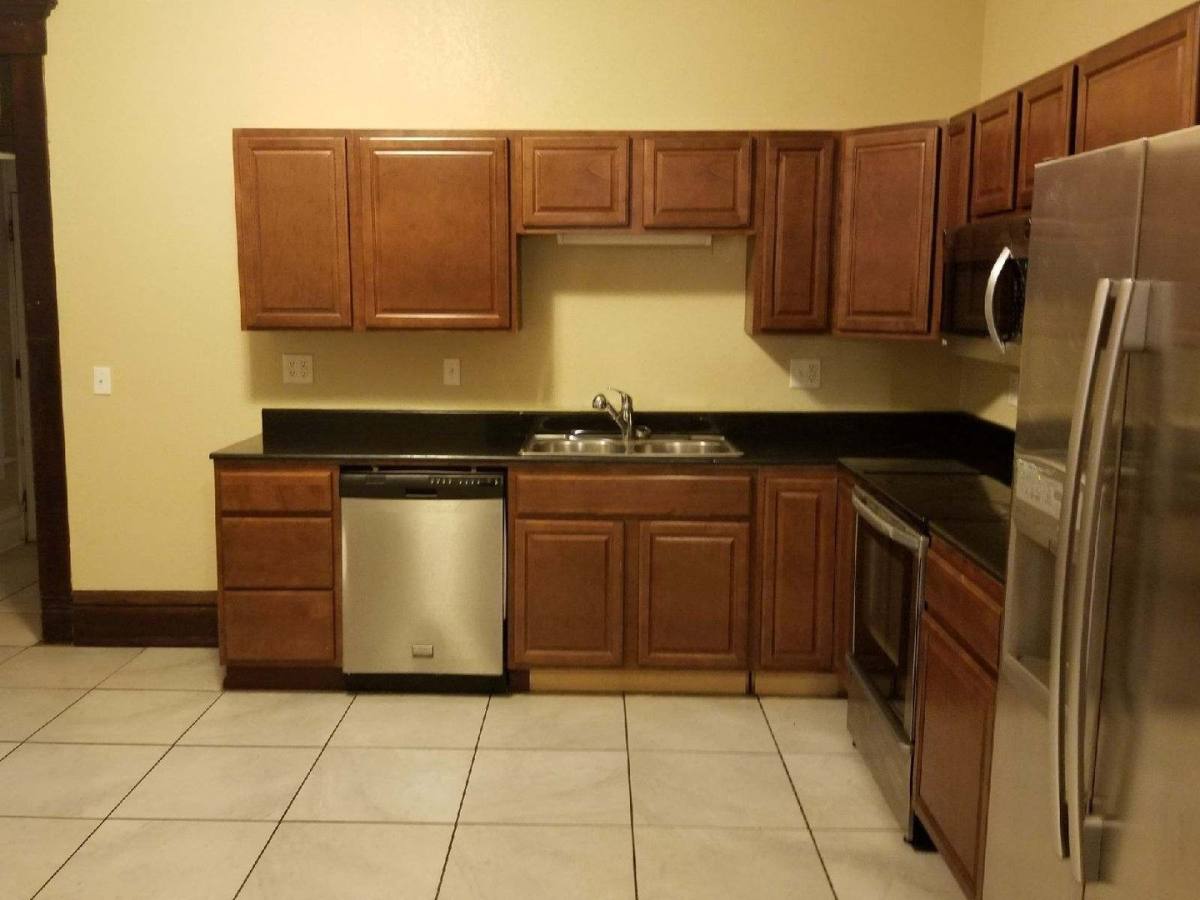 Apartment for rent at 2240 N 4th St, Columbus, OH 43201
