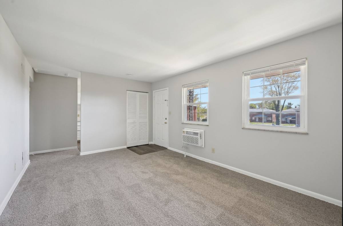 Apartment for rent at 5827 N Meadows Blvd, Columbus, OH 43229