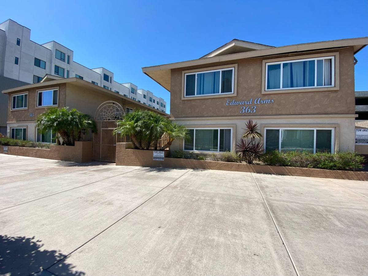Apartment for rent at 363-365 H St, Chula Vista, CA 91910