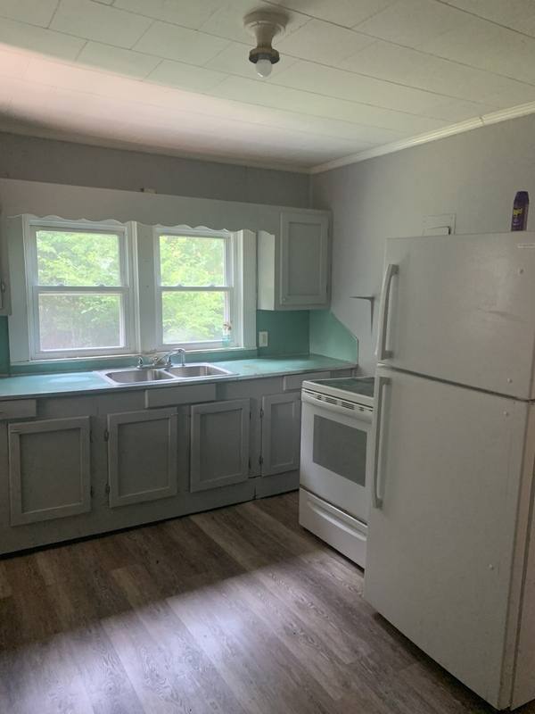 House for rent at 2104 W 6th Ave, Gastonia, NC 28052