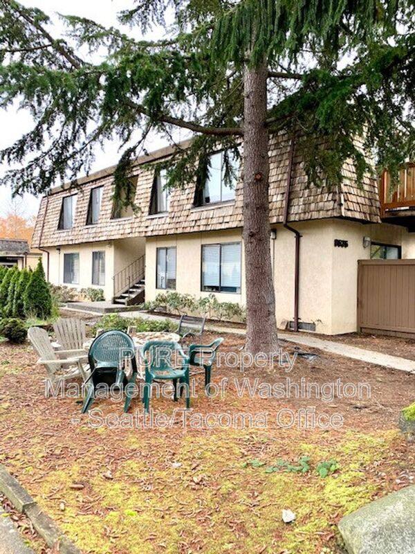 House for rent at 8626 26th Ave SW #D, Seattle, WA 98106