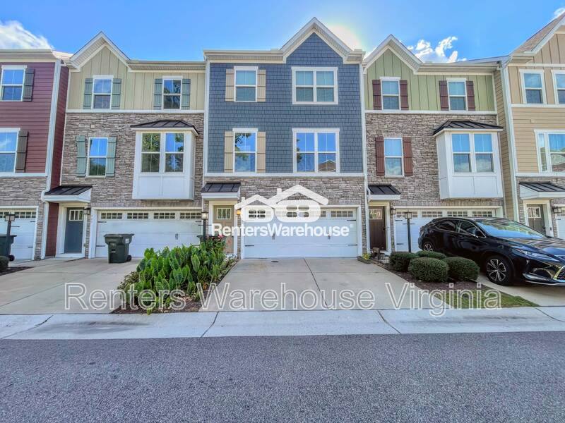 Condo for rent at 943 Centurion Circle, Chesapeake, VA 23323