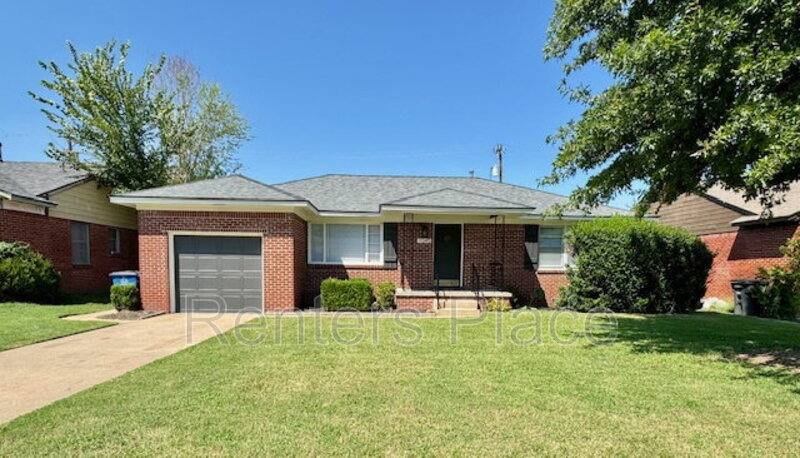 House for rent at 1045 E 53rd St, Tulsa, OK 74105