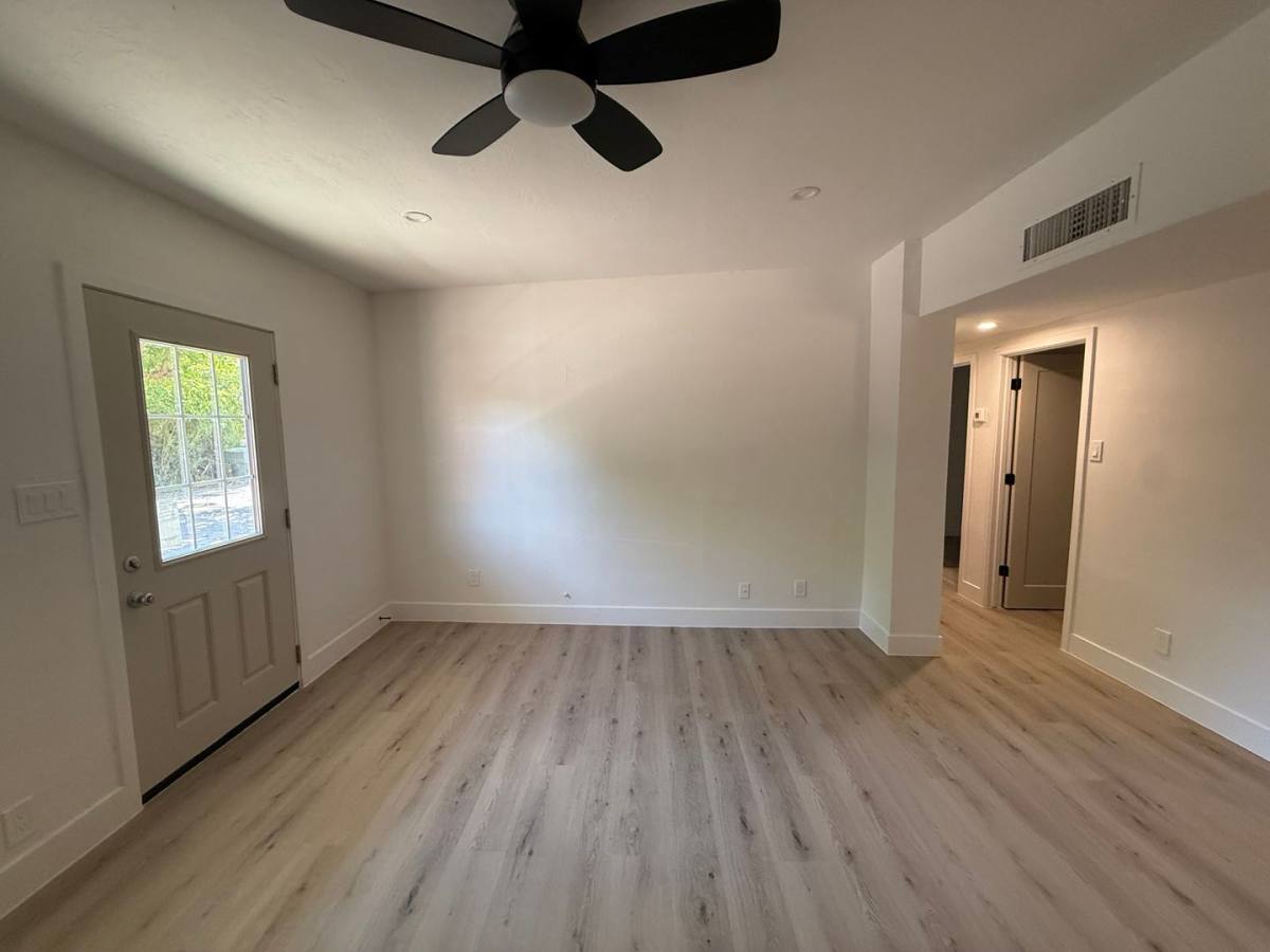 Apartment for rent at 3610 N 27th St, Phoenix, AZ 85016