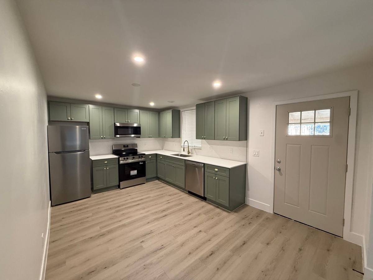 Apartment for rent at 3610 N 27th St, Phoenix, AZ 85016