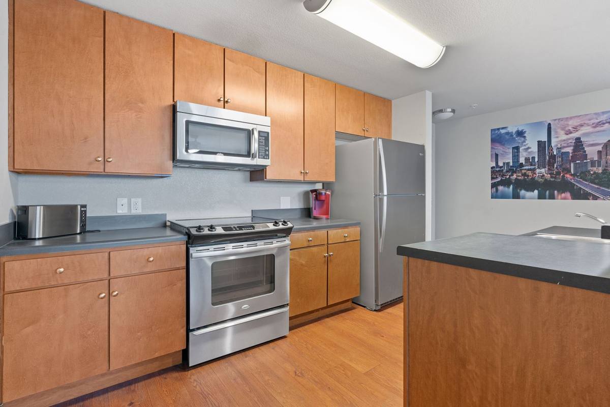 Apartment for rent at 5117 N Lamar, Austin, TX 78751