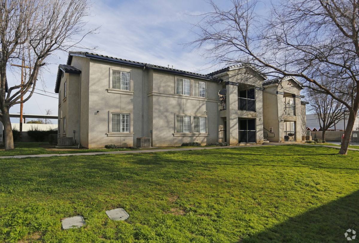Apartment for rent at 10412 Stobaugh St, Lamont, CA 93241