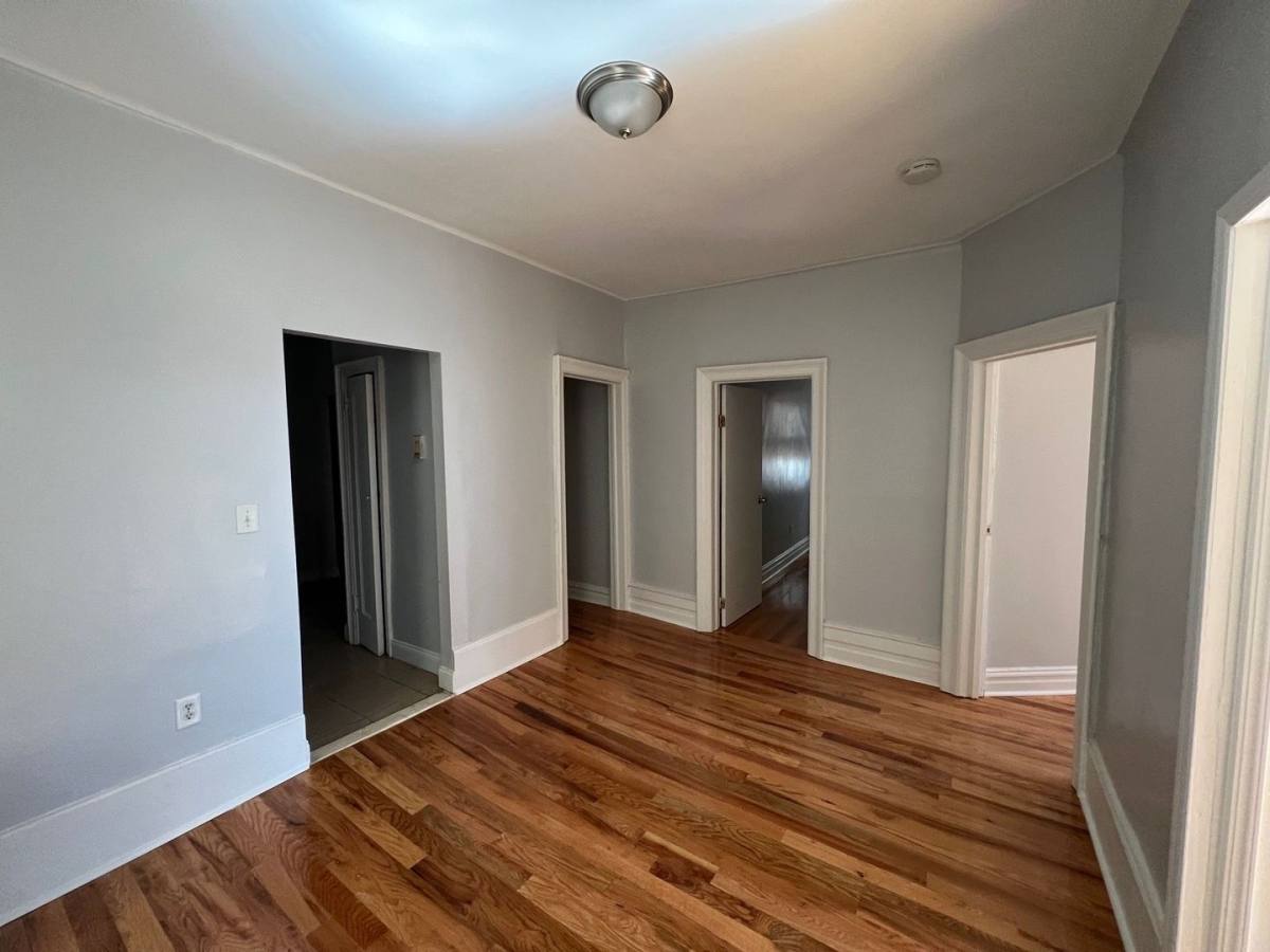 Apartment for rent at 319 Fairmount Ave, Jersey City, NJ 07306