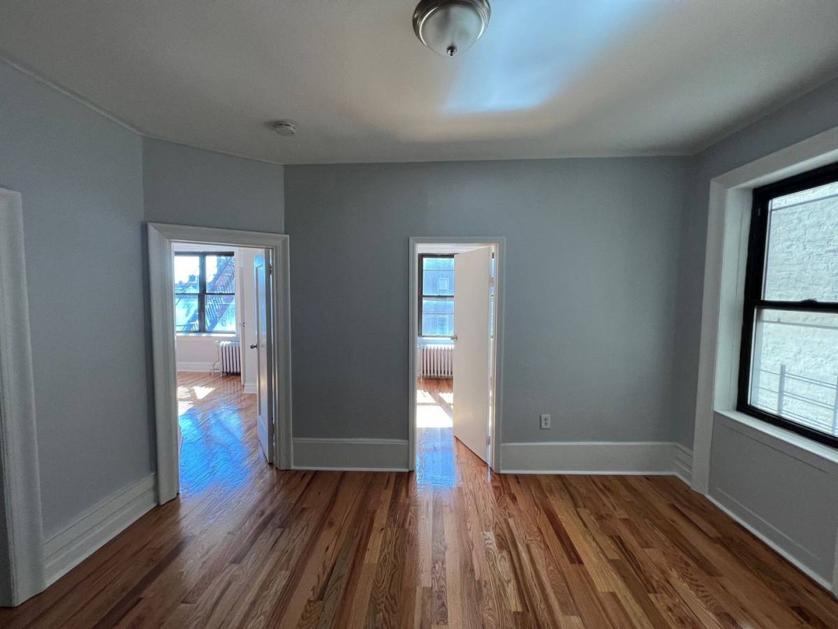 Apartment for rent at 319 Fairmount Ave, Jersey City, NJ 07306