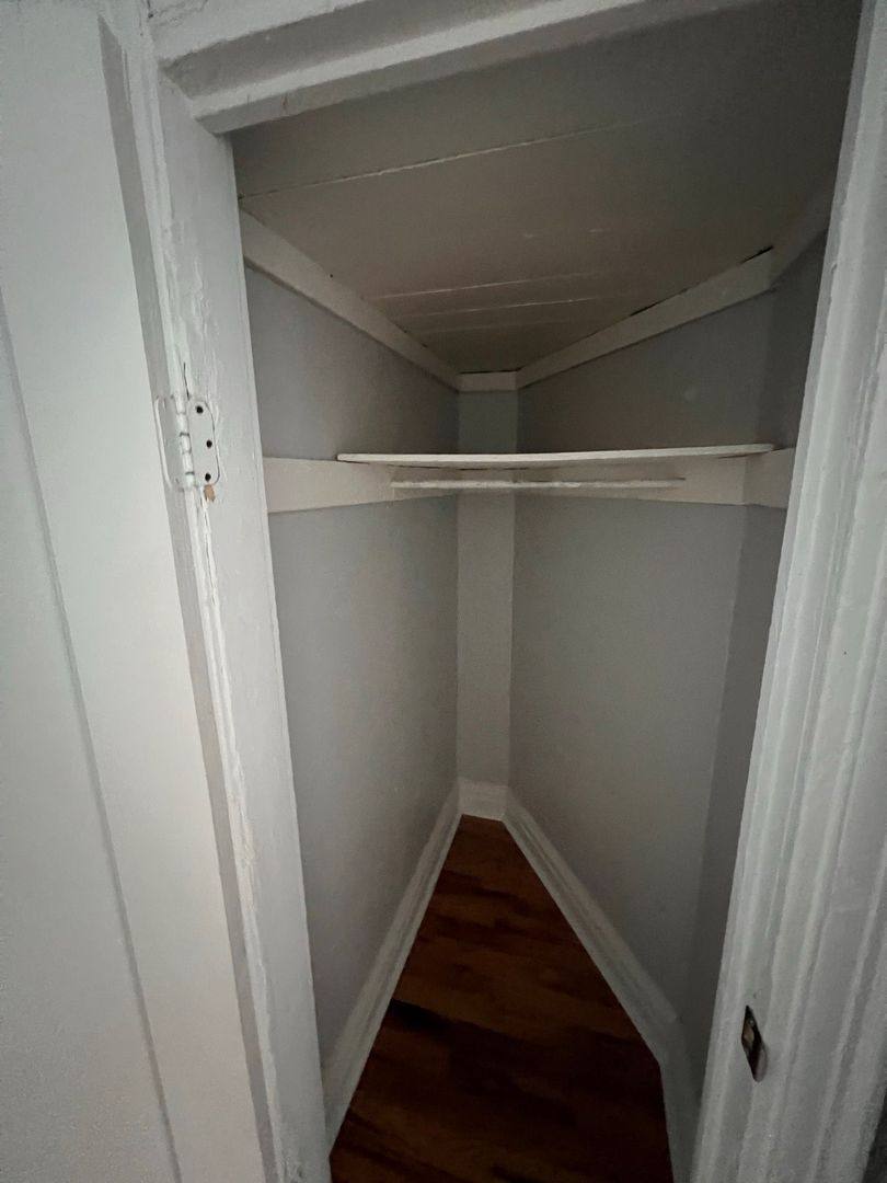 Apartment for rent at 319 Fairmount Ave, Jersey City, NJ 07306