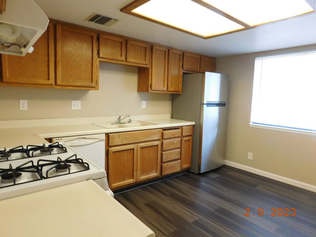 Apartment for rent at 413 S Sunset Ave, Ridgecrest, CA 93555