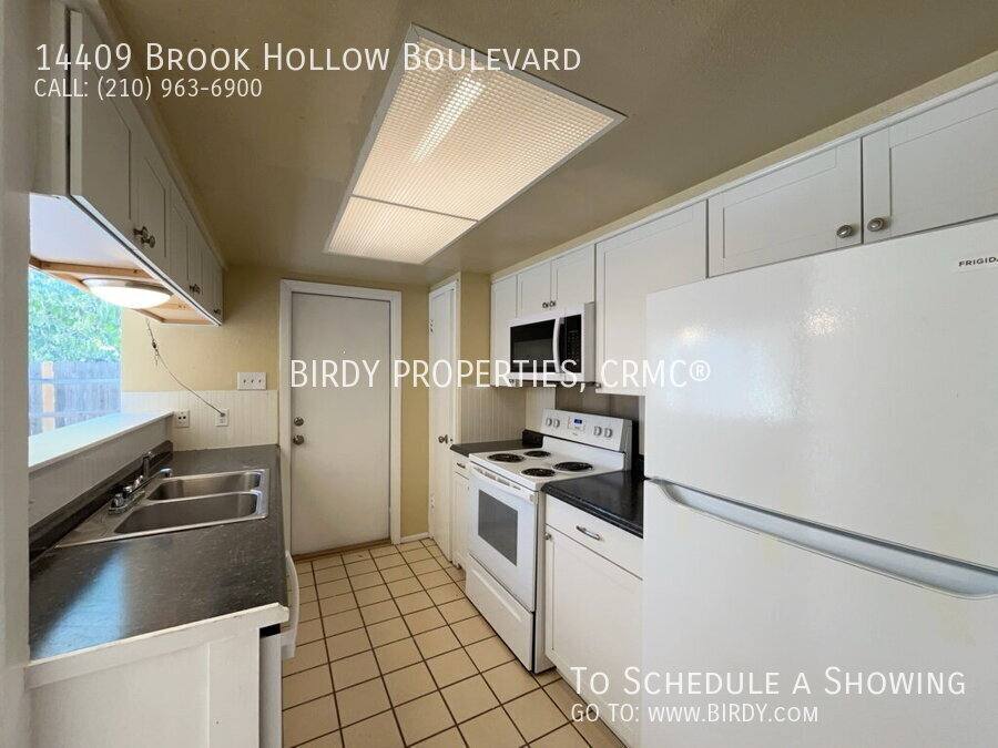 Apartment for rent at 14409 Brook Hollow Blvd, San Antonio, TX 78232